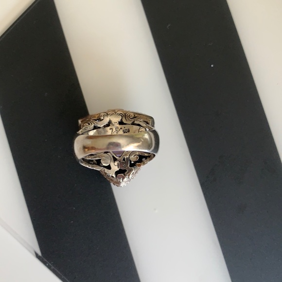 Silver ring with amethyst stone-size 9 - Picture 5 of 7